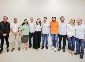João Campos sela aliança com lideranças da oposição de São Joaquim do Monte