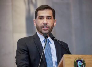 Deputado cobra reunião da União Progressista para definir nome ao Senado
