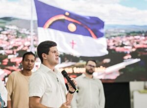 João Campos se reúne com trabalhadores portuários em encontro no Recife