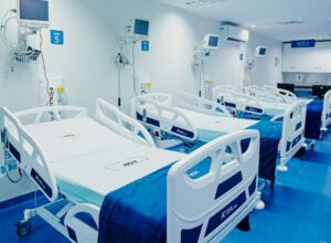 Governo de Pernambuco entrega novo bloco cirúrgico do Hospital Getúlio Vargas 