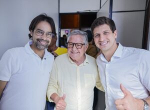 João Campos cumpre agenda em Sertânia e promete governo de entregas 