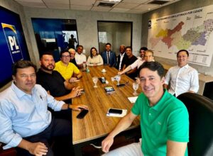 Silvio Nascimento participa de reunião para construção da agenda de Flávio Bolsonaro em PE