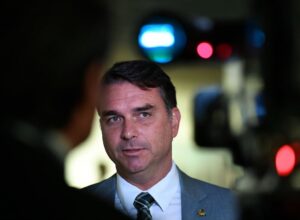 PL adia agenda de Flávio Bolsonaro em Pernambuco