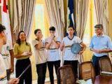 Renato Antunes homenageia banda de estudantes Cuscuz com Leite