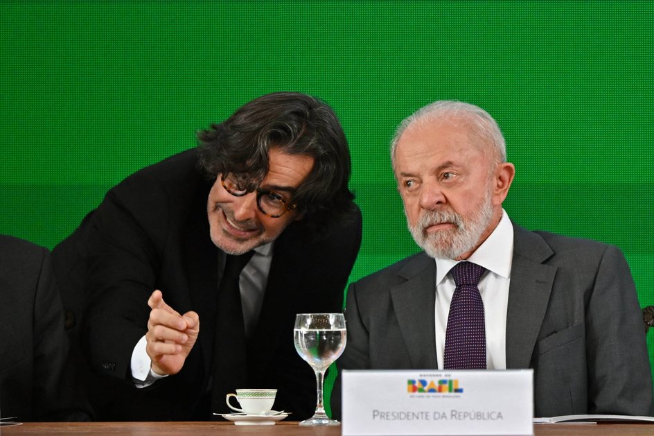 Lula inicia mudanças na comunicação para reforçar projeto de reeleição