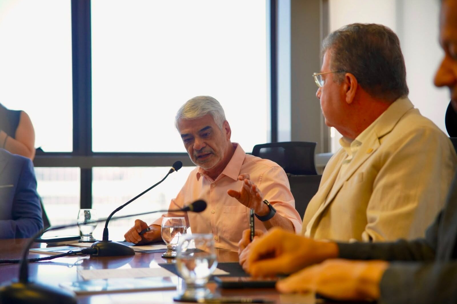 Humberto Costa defende retomada das obras da Transnordestina