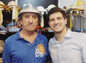 Em visita à Fenearte, João Campos exalta a força da cultura popular