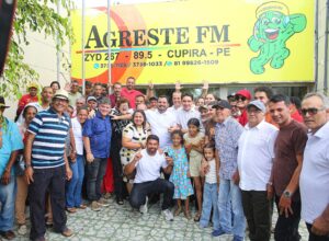 Silvio Costa Filho recebe apoio de Alexandre Neto em Belém de Maria 