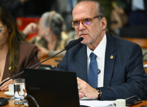 CAE aprova relatório de Dueire que destrava regularização fundiária urbana