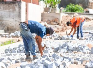 Prefeitura de Gravatá investe em obras de pavimentação no bairro do CAIC