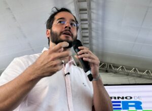 Túlio diz que na eleição, palanque será colorido com o roxo de Raquel e vermelho de Lula