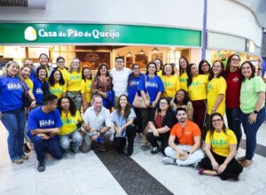 Prefeitura inicia embarque dos intercambistas da terceira edição do Recife no Mundo