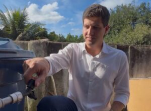 João Campos propõe isenção da tarifa básica de água para famílias afetadas pelo rodízio