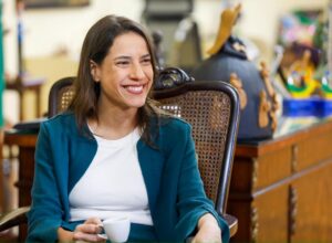 Raquel Lyra vai à mesa com Antônio de Rueda e Ciro Nogueira