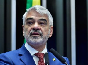 Humberto Costa recebe apoio de Fernando Dueire nesta segunda (10)