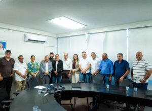 Mano Medeiros articula melhorias no transporte público junto ao Estado