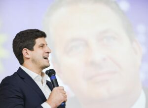 Coluna do sábado: legado de Eduardo ganha força na campanha de João