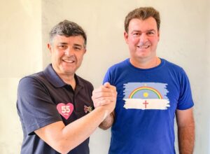 Prefeito de Sairé oficializa apoio a Eduardo da Fonte para o Senado
