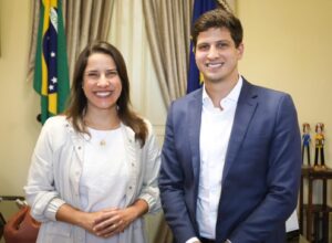 Patrimônio de João Campos é oito vezes maior que o declarado por Raquel Lyra no TSE