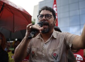 Ivan Moraes anuncia que seu governo não contratará empresas com escala 6×1 