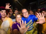 Andréa Medeiros reúne apoiadores em caminhada no Curado IV 