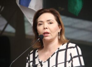 Liana Cirne recorre ao TRE-PE contra propaganda eleitoral de Clarissa Tércio