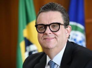 Wolney Queiroz destaca redução da fila do INSS em Pernambuco