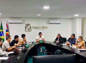 Rodrigo Pinheiro se reúne com o Sesc para alinhar mudança da Feira do Paraguai