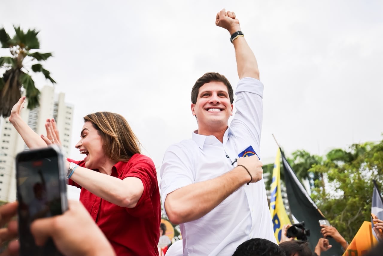 João Campos manda recado para “quem acha que essa eleição é um jogo resolvido”