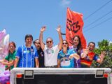 Lupércio reúne aliados em carreata por bairros de Olinda e Paulista