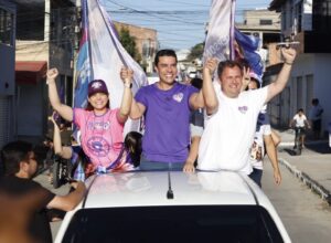 Anderson Luiz faz carreata e afirma que quer ser a voz de Caruaru na Alepe
