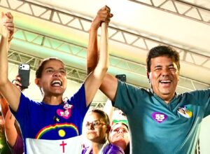 Coligação de Raquel aciona TRE-PE para proibir uso de sua imagem por Mendonça
