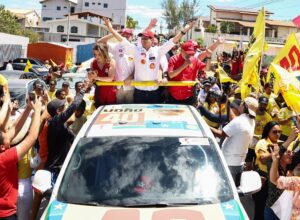 Em Salgueiro, João Campos reforça compromisso com a Transnordestina