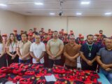 Prefeitura entrega fardamentos aos 36 bombeiros civis brigadistas de Caruaru