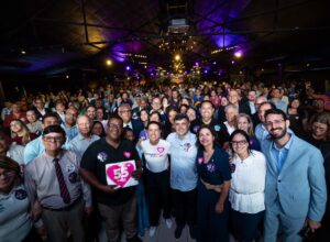 Raquel Lyra e Eduardo da Fonte participam de encontro com lideranças evangélicas