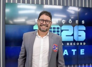Em debate, Ivan Moraes destaca propostas para transporte, meio ambiente e cultura