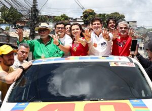 João Campos leva propostas e campanha às ruas da Zona Norte do Recife