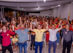 Breno Araújo cumpre agenda em bairros do Recife e Jaboatão