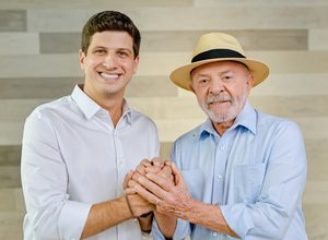 João Campos não confirma data de agenda de Lula em Pernambuco