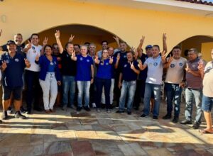 Edson Vieira reúne grupo político em Santa Cruz do Capibaribe