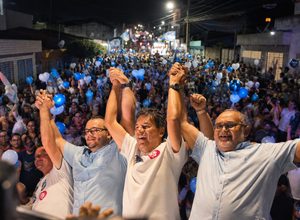 Ao lado de Mendonça, Fellype Martins realiza mobilização em João Alfredo