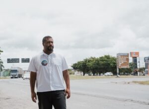 Na reta final da campanha, Vini Castello propõe política de mobilidade integrada