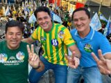 Anderson, André e Mendonça participam de carreata em Timbaúba