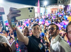 Eduardo da Fonte reúne apoiadores em agendas no Recife e no Agreste
