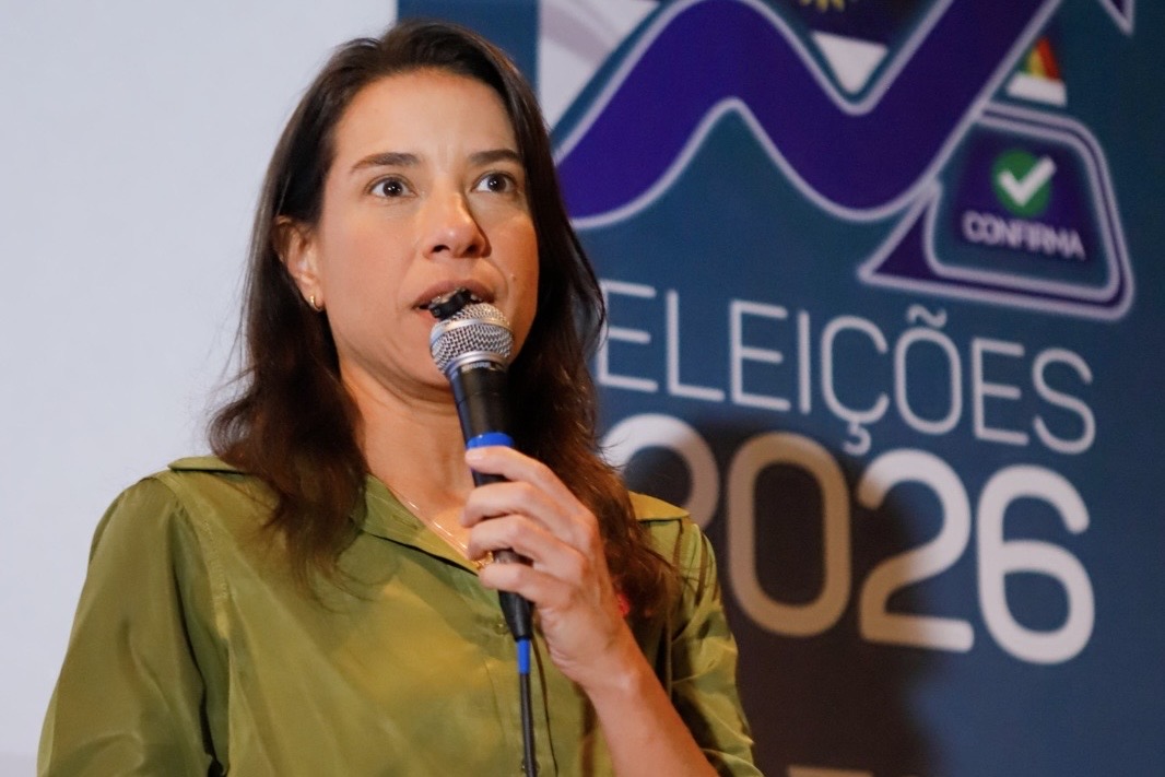 Raquel consegue direito de resposta dentro do horário eleitoral de João Campos