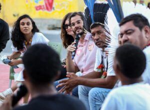 “Eu serei o senador da escuta”, afirma Túlio Gadêlha em reunião com moradores de Jaboatão