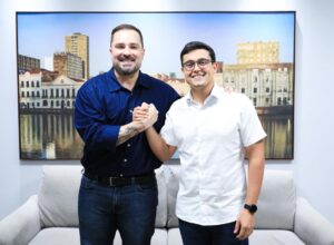 Marco Aurélio Filho deixa a Prefeitura do Recife para concorrer à Primeira-Secretaria da Câmara
