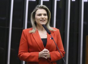 Coluna do sábado: federação com PSB pode afastar Marília do PDT