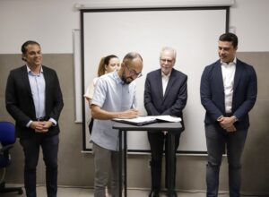 Prefeitura de Caruaru firma parceria com CIEE para ampliar vagas de estágio