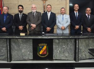 Galego de Lajes é eleito presidente da Câmara de Caruaru por unanimidade